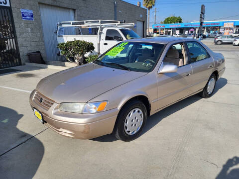 1997 Toyota Camry LE