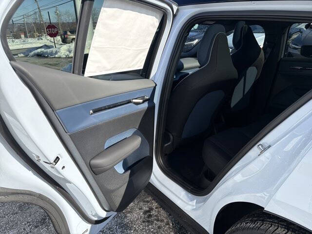 2026 Volvo EX30 Twin Plus