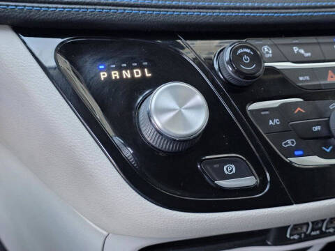 2021 Chrysler Pacifica Touring