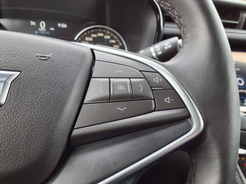 2024 Cadillac XT5 Luxury