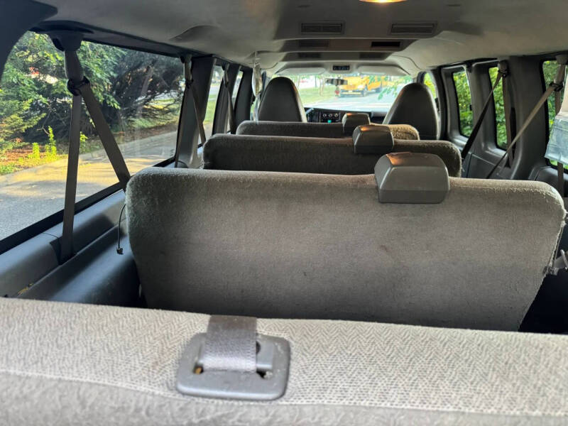 2011 Chevrolet Express LT 3500