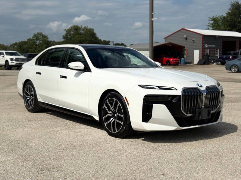 2025 BMW 7 Series 740i