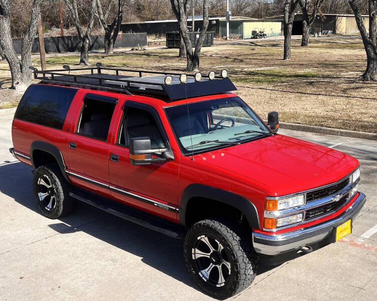 1998 Chevrolet Suburban for sale at bobzcarz.com in Dallas TX