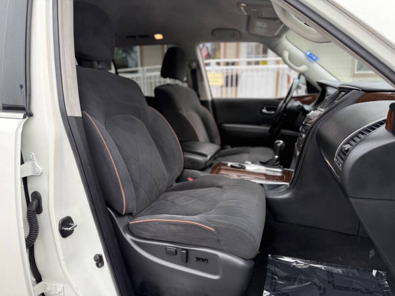 2020 Nissan Armada SV