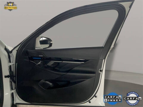 2025 BMW 5 Series 530i