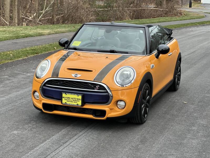 2017 MINI Cooper S's photo