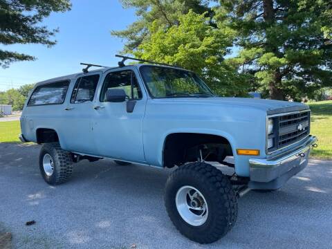 1986 Chevrolet Suburban for sale at COUNTRYSIDE AUTO SALES in Russellville KY