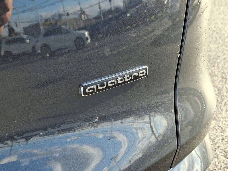 2025 Audi Q5 quattro Premium Plus TFSI