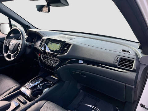 2023 Honda Passport Elite