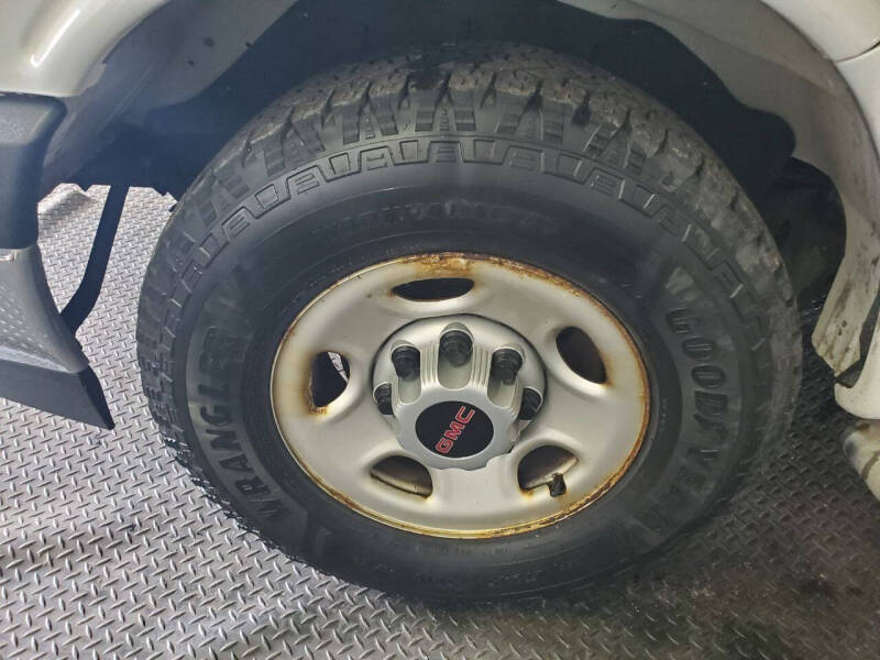 2018 GMC Savana 2500