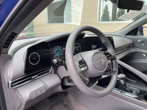 2024 Hyundai Elantra Hybrid Blue