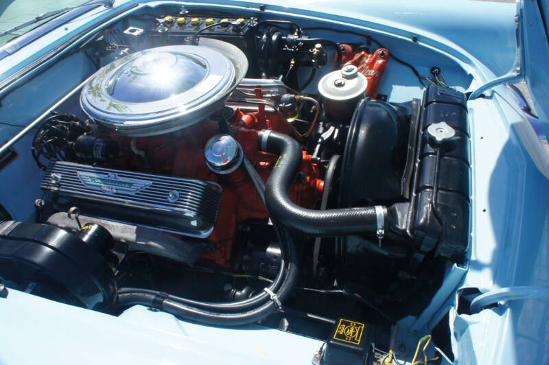 1957 Ford Thunderbird