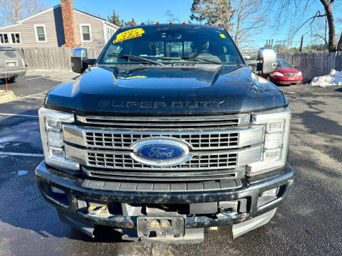 2017 Ford F-350 Super Duty Platinum