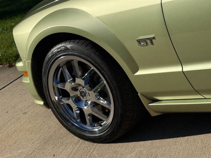 2006 Ford Mustang