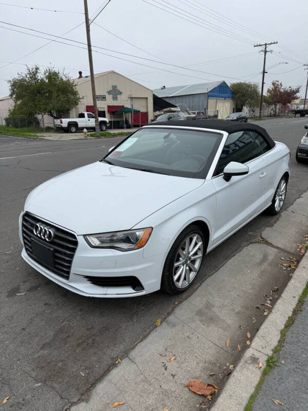 2015 Audi A3 Cabriolet Premium's photo