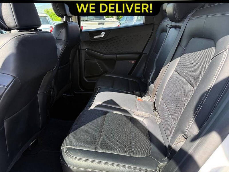2020 Ford Escape SEL