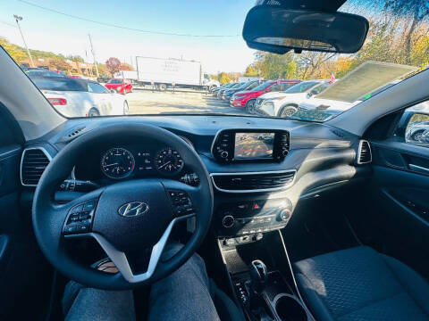 2021 Hyundai Tucson SE