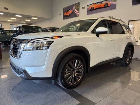 2024 Nissan Pathfinder SL