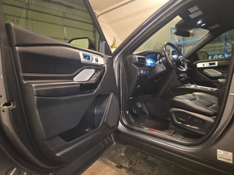 2021 Ford Explorer ST