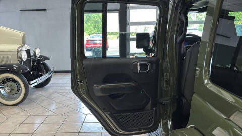 2024 Jeep Wrangler Sahara 4xe