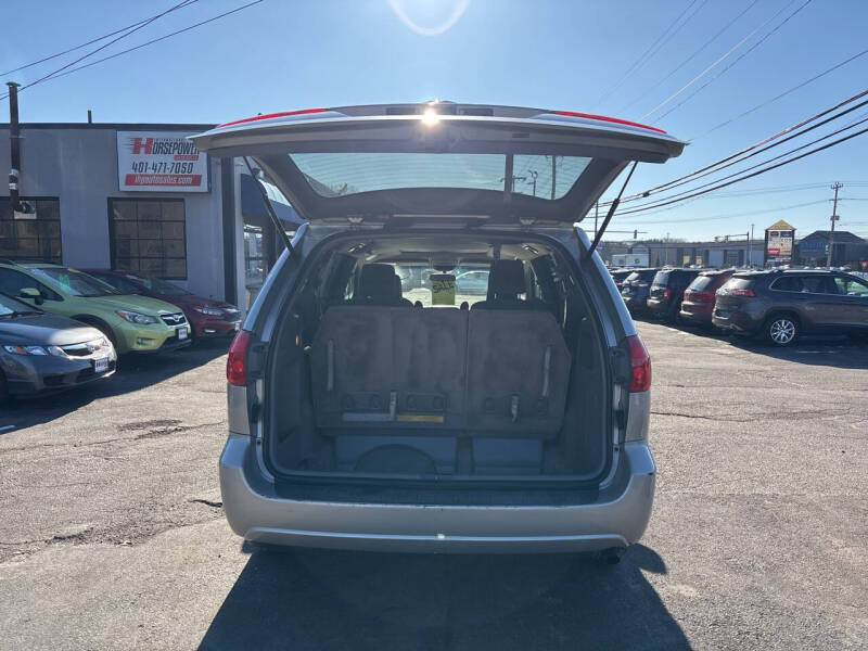 2009 Toyota Sienna LE 7-Passenger