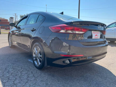 2018 Hyundai Elantra