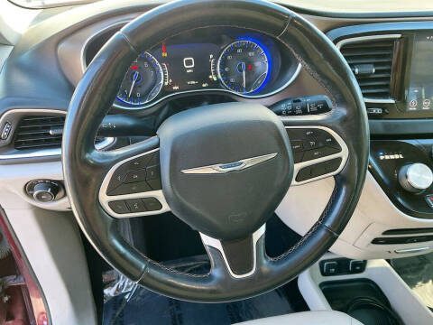 2018 Chrysler Pacifica Touring L Plus
