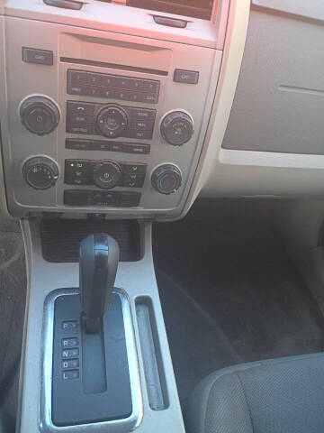 2009 Ford Escape XLT