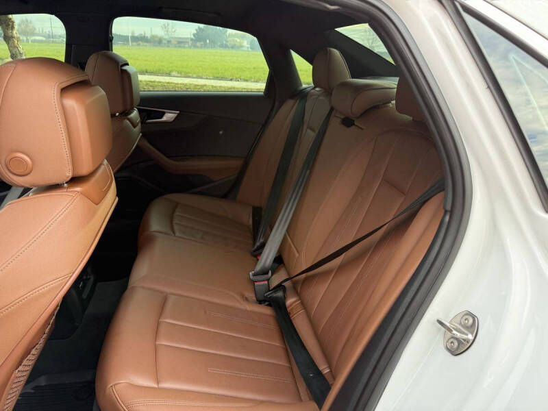 2020 Audi A4 quattro Premium Plus 45 TFSI