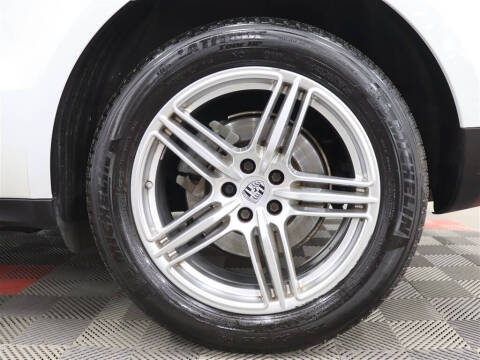 2020 Porsche Macan S