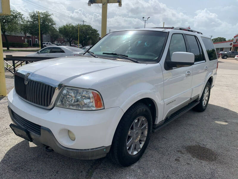 2003 Lincoln Navigator for sale at Friendly Auto Sales in Pasadena TX