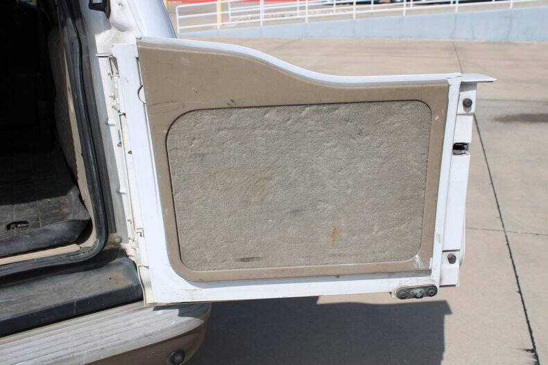2005 Ford Excursion Eddie Bauer