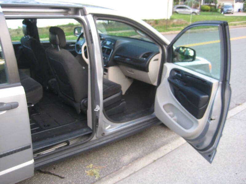 2016 Dodge Grand Caravan American Value Package