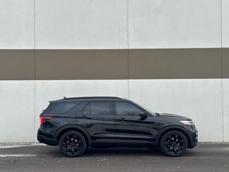 2022 Ford Explorer ST-Line