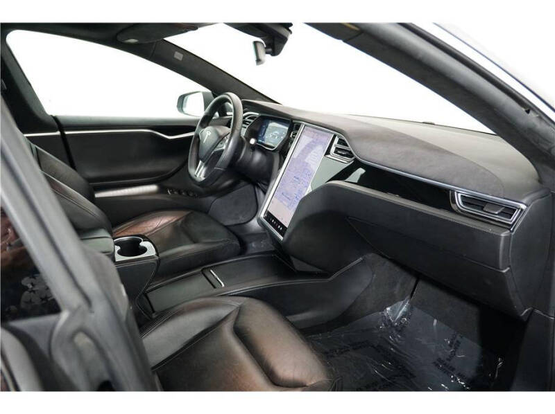 2016 Tesla Model S