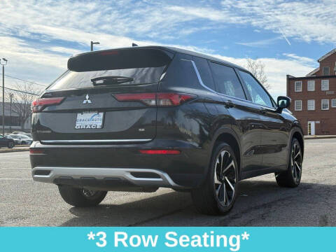 2023 Mitsubishi Outlander SE