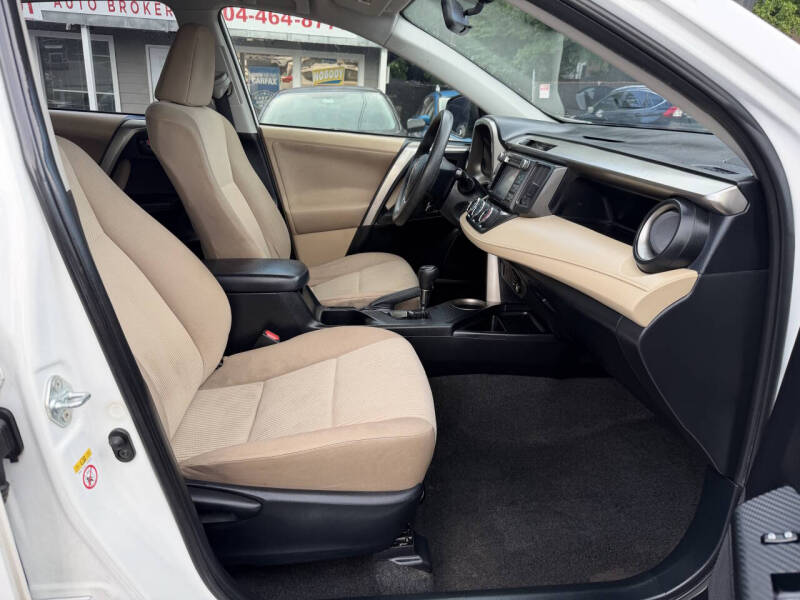 2013 Toyota RAV4 LE