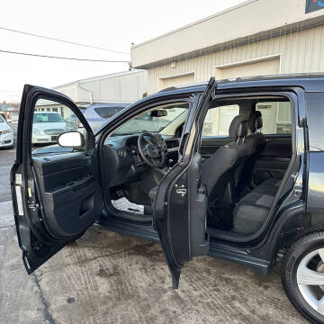 2016 Jeep Compass Sport