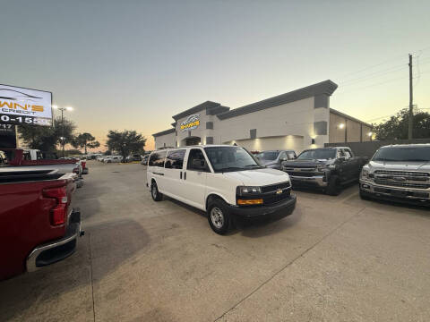 2023 Chevrolet Express LS 3500