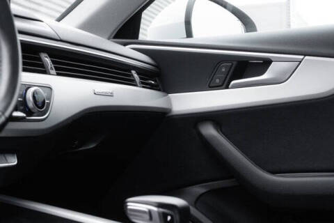2017 Audi A4 2.0T quattro Premium