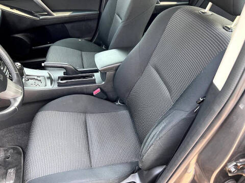 2013 Mazda MAZDA3 i Touring