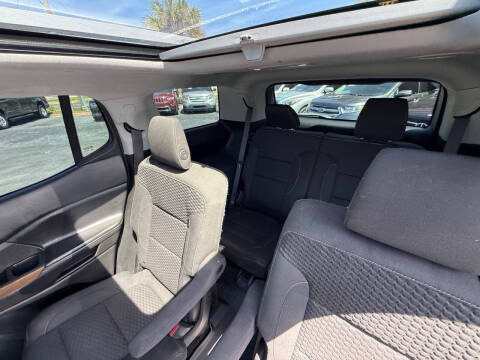 2017 GMC Acadia SLE-2