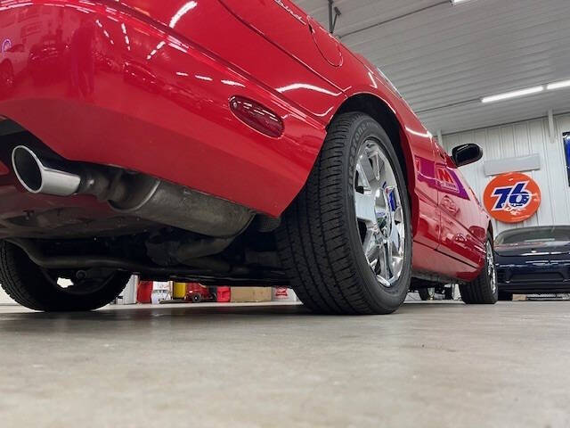 2002 Ford Thunderbird Deluxe