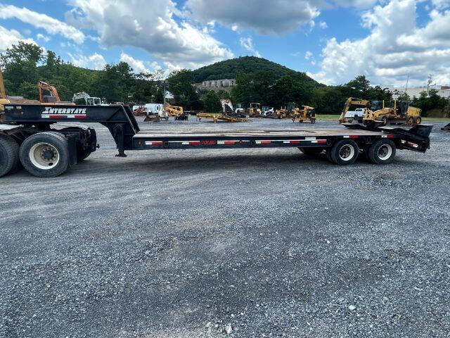 2007 Interstate Trailer