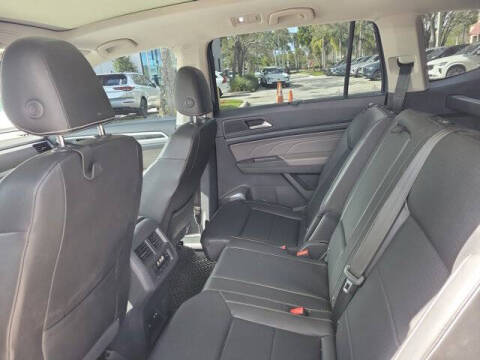 2023 Volkswagen Atlas V6 SE