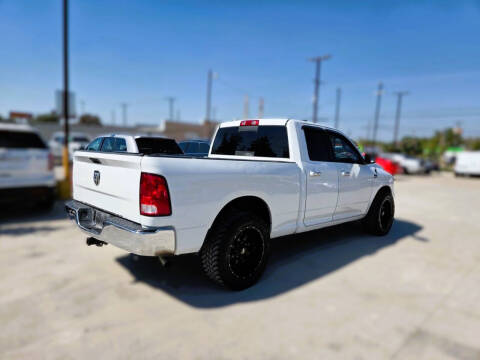 2016 RAM 1500 Big Horn