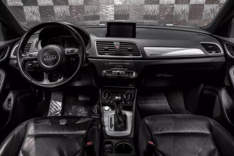 2016 Audi Q3 2.0T quattro Premium Plus