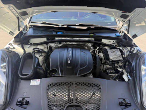 2019 Porsche Macan