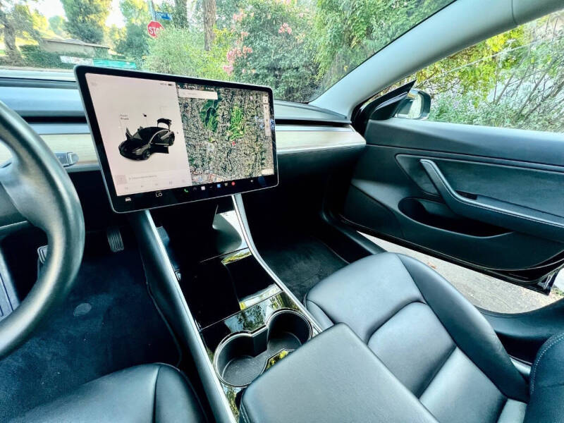 2018 Tesla Model 3 Mid Range