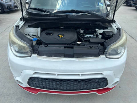 2014 Kia Soul +